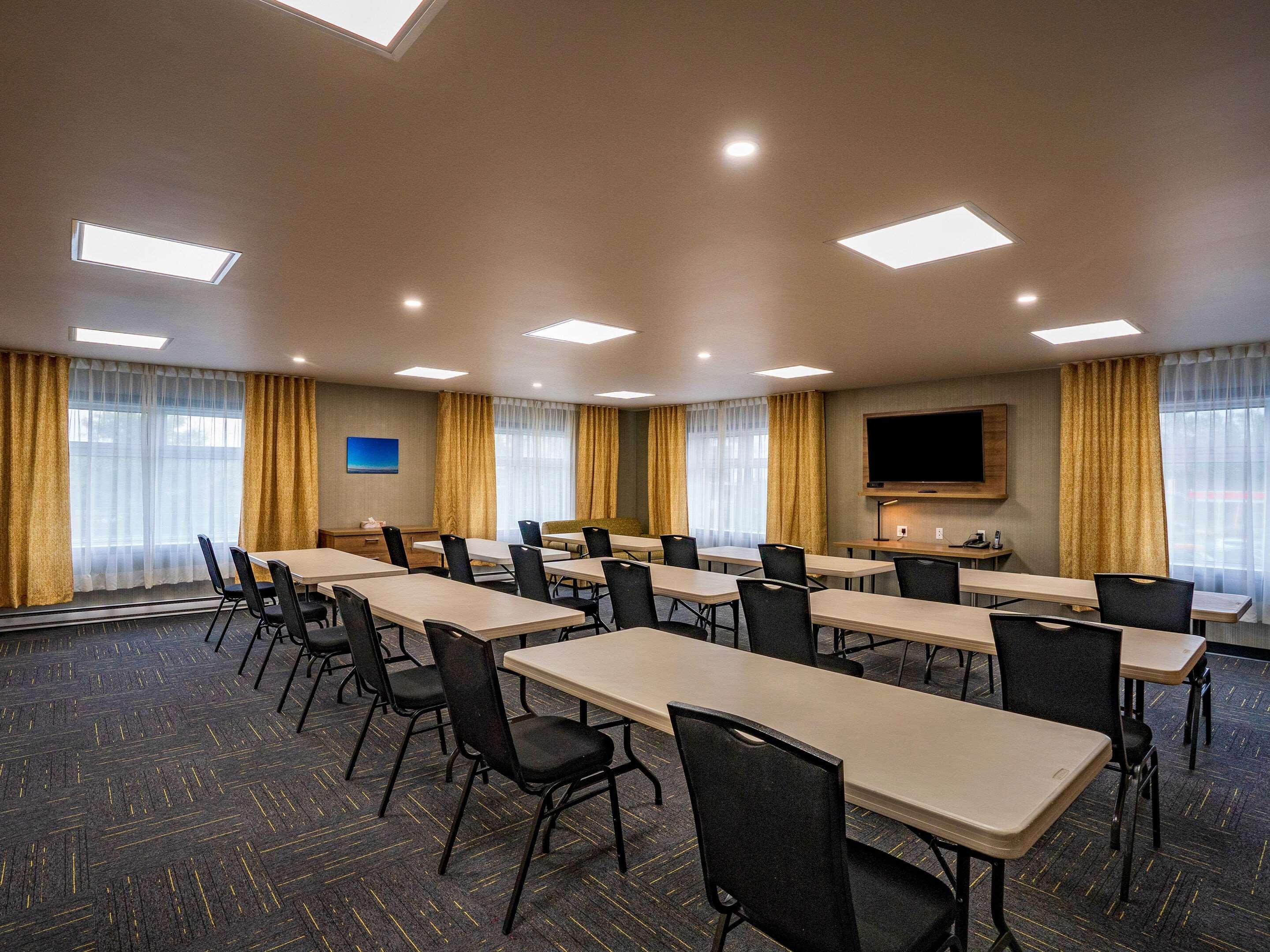 Quality Suites Drummondville Exterior foto