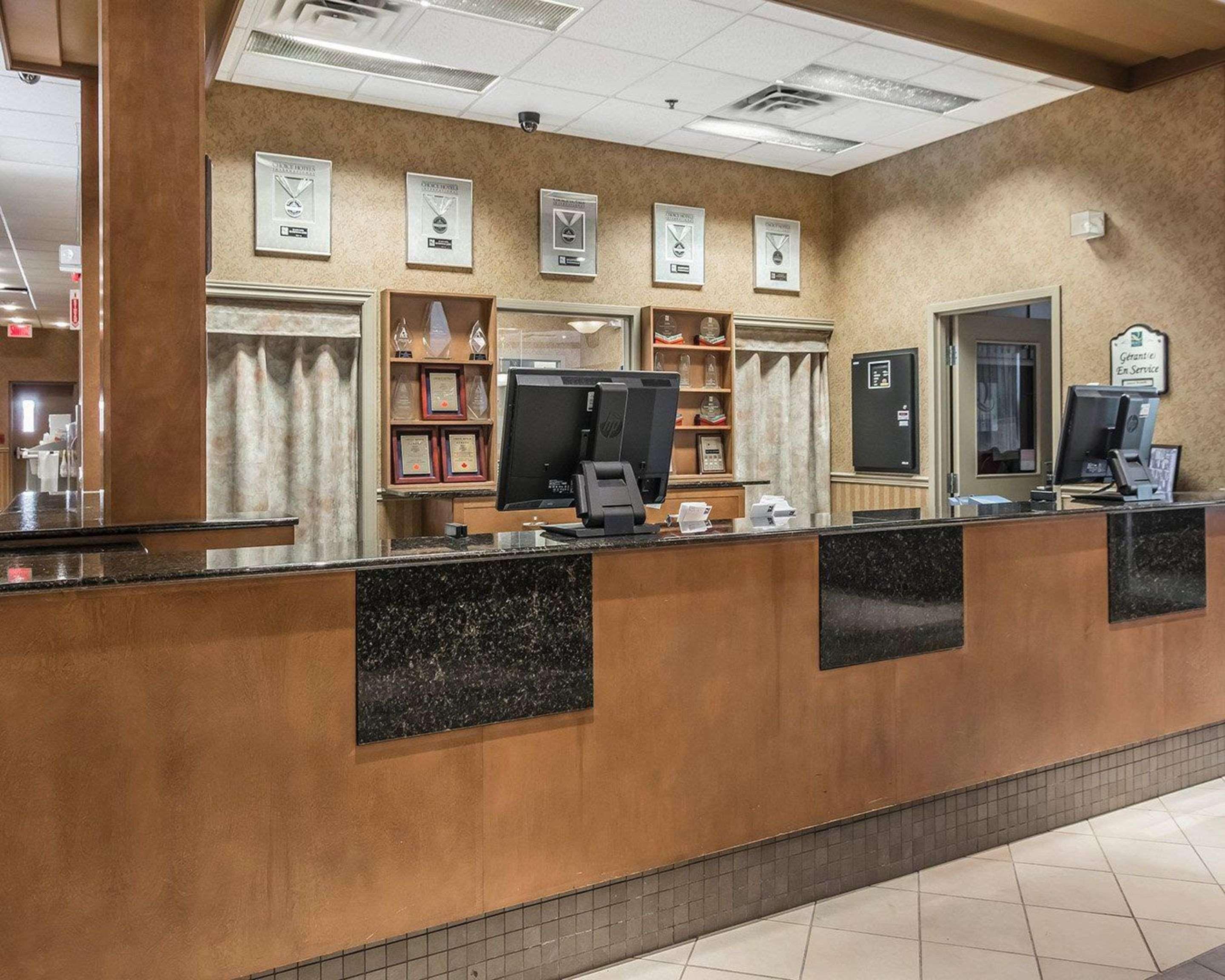 Quality Suites Drummondville Exterior foto